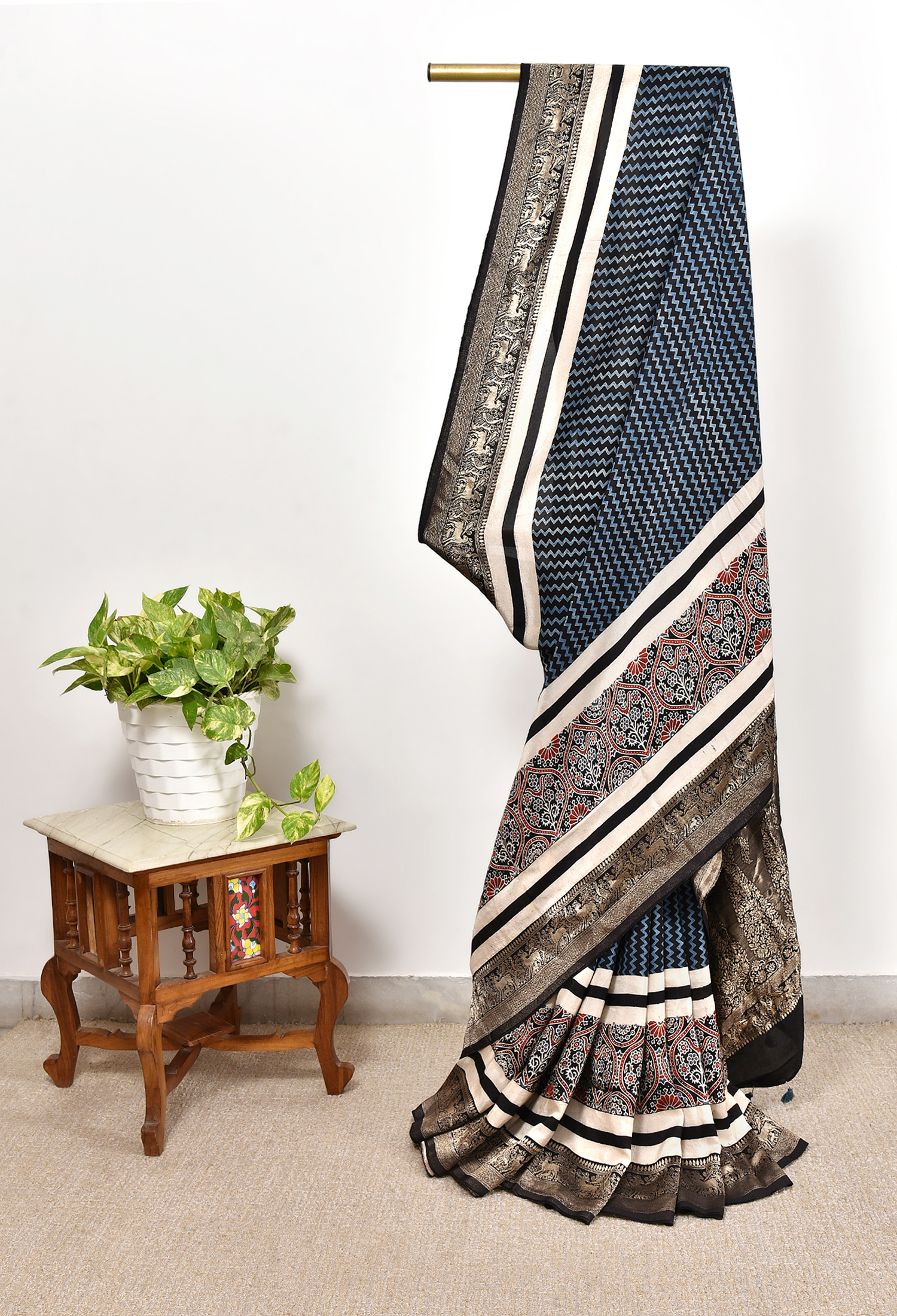Parlika : Ajrakh Handblock Dola Silk Saree With Nakshi Zari Pallu